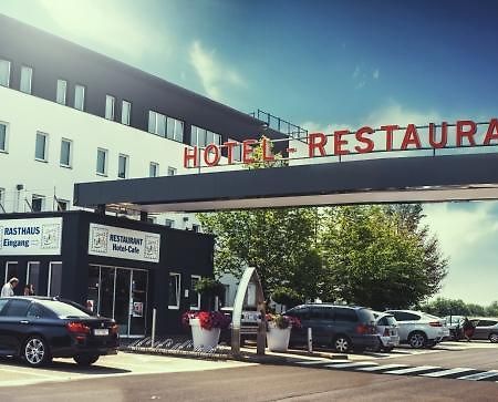 Hotel Servus Europa Suben Exterior foto